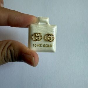 10 KT Gold GG Earrings
